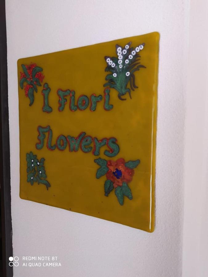 I Fiori Nel Golfo Di Baratti Apartment Bagian luar foto